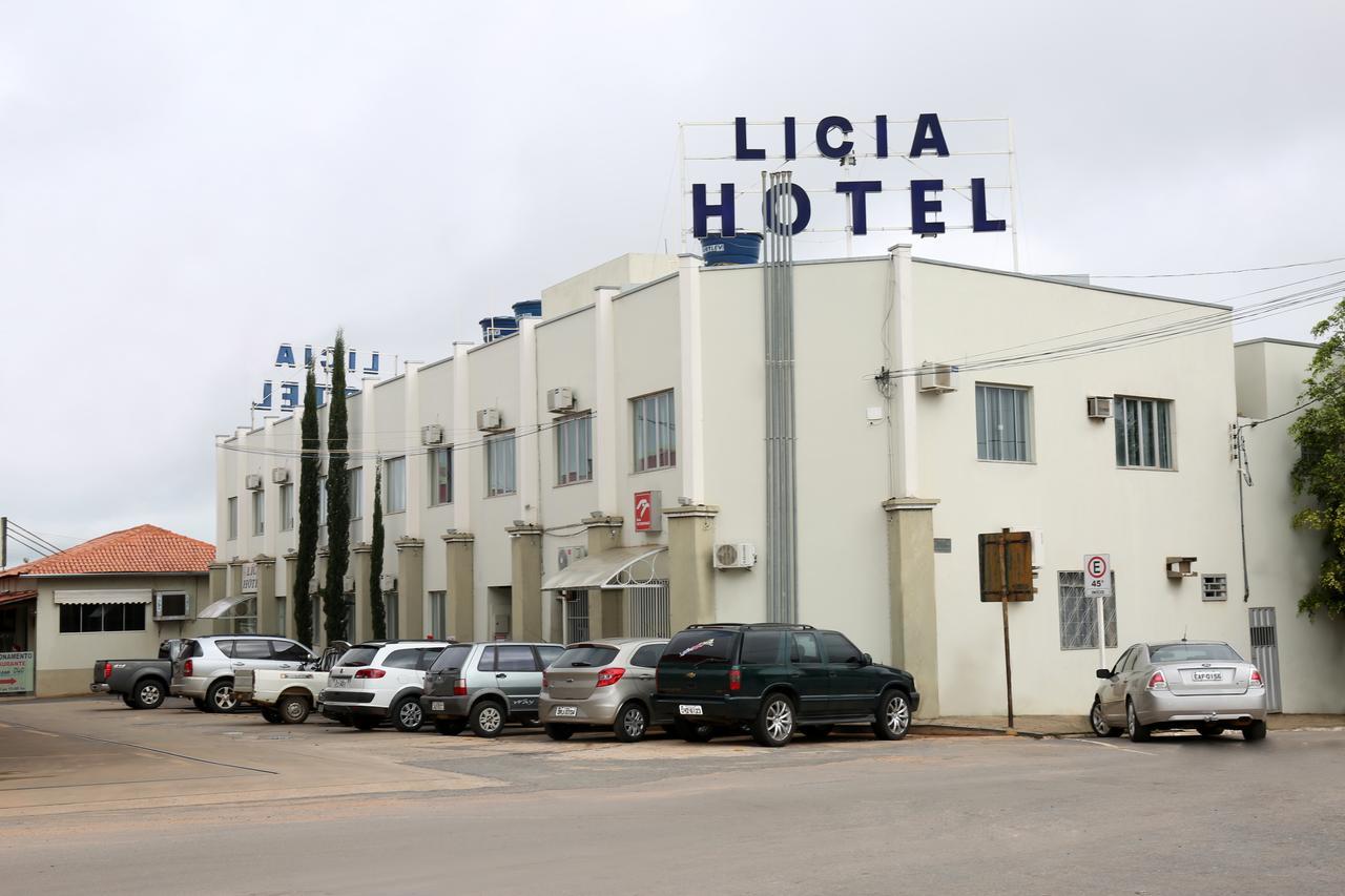Licia Hotel Joao Pinheiro 外观 照片